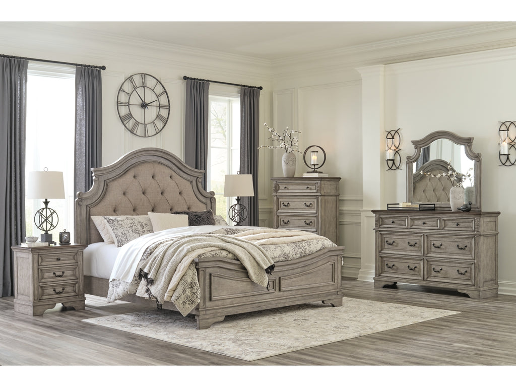 Realyn Bedroom Suite
