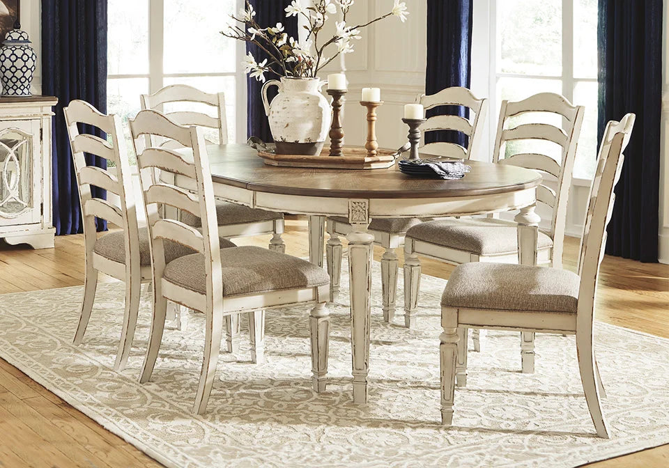 Realyn Dining Set